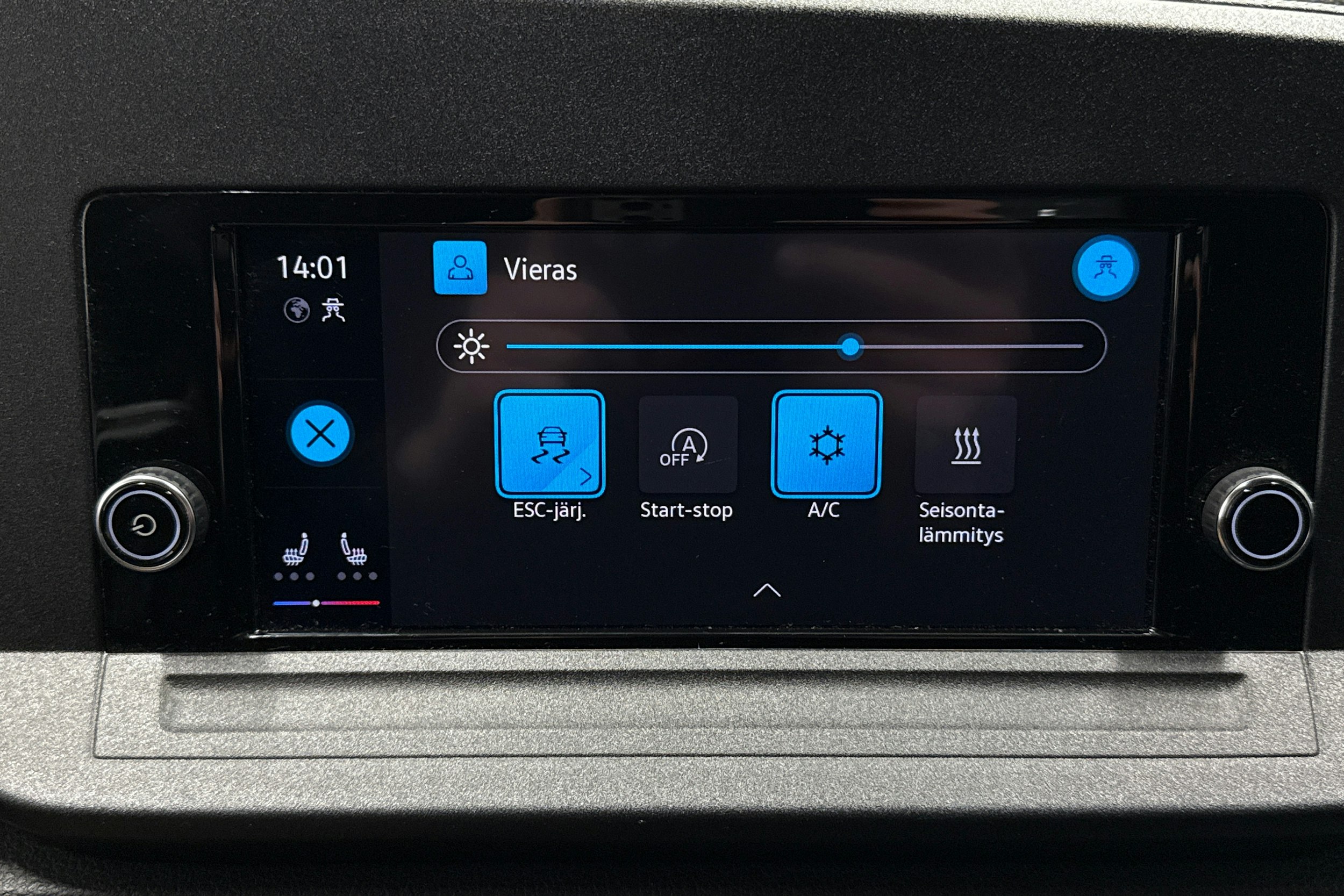 hopea Volkswagen Caddy Maxi 2022 kuva 21.