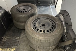 harmaa Volkswagen Caddy Maxi 2022 kuva 16.