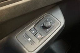 harmaa Volkswagen Caddy Maxi 2022 kuva 21.