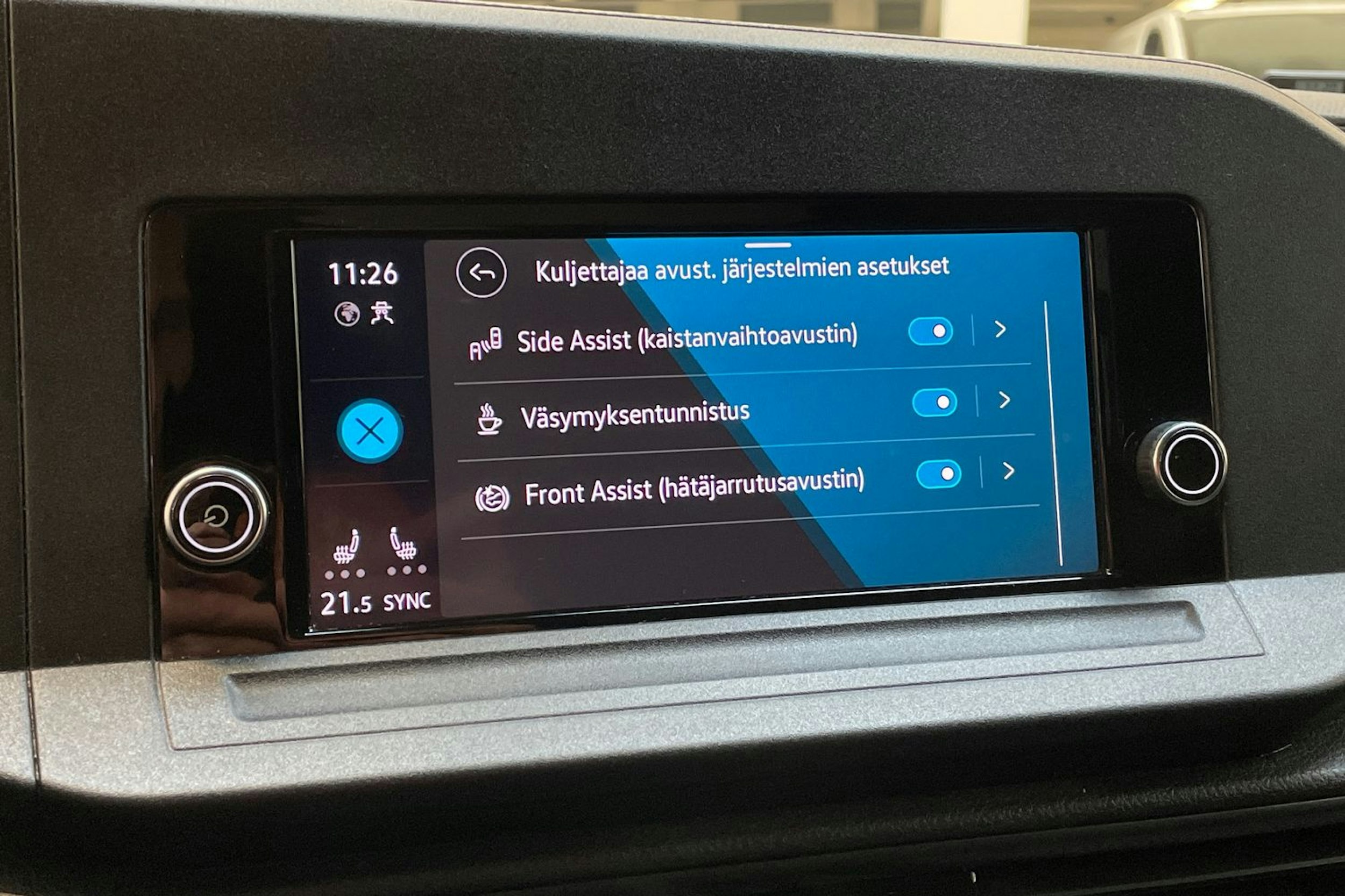 harmaa Volkswagen Caddy Maxi 2022 kuva 23.