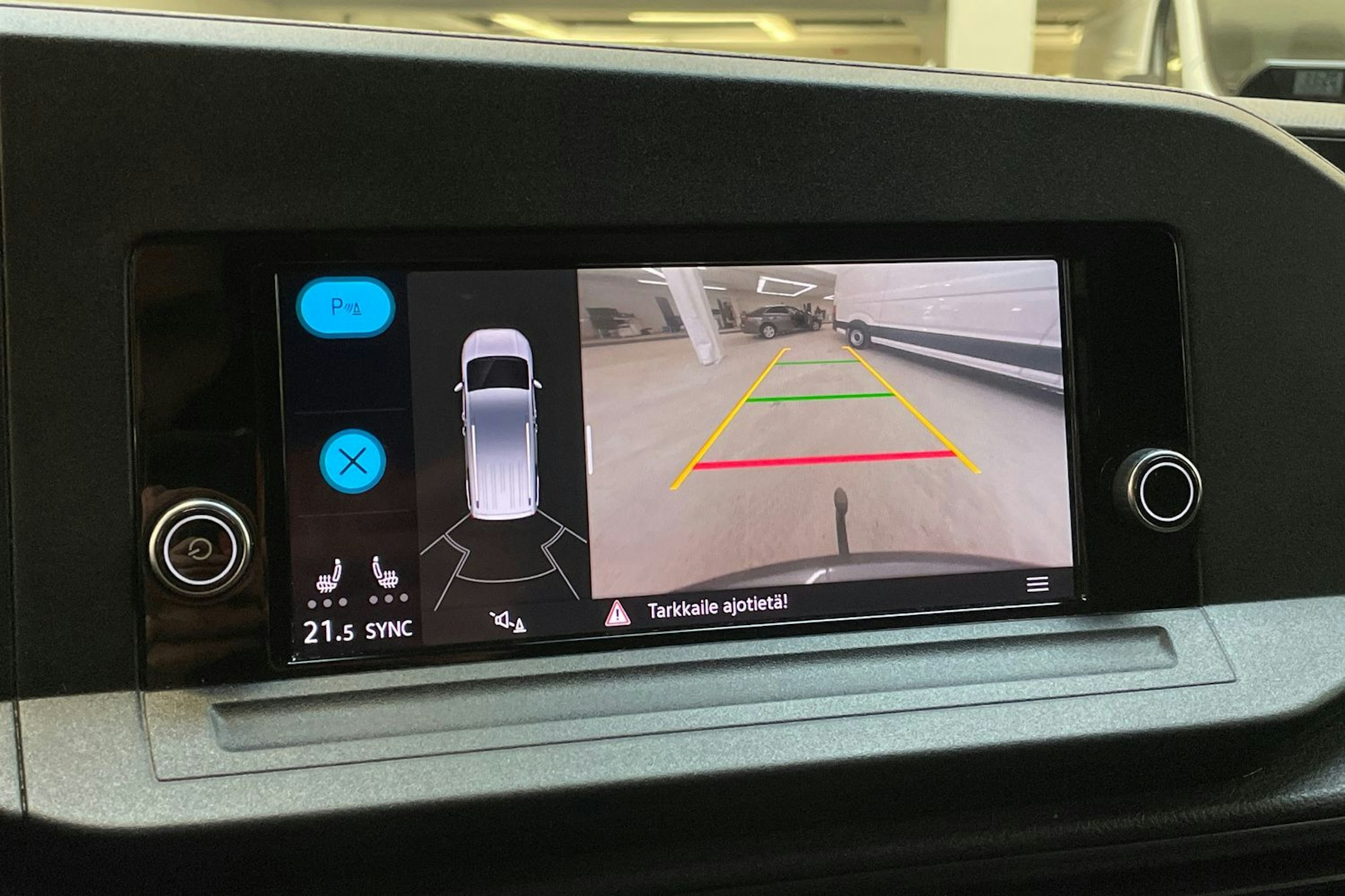 harmaa Volkswagen Caddy Maxi 2022 kuva 24.