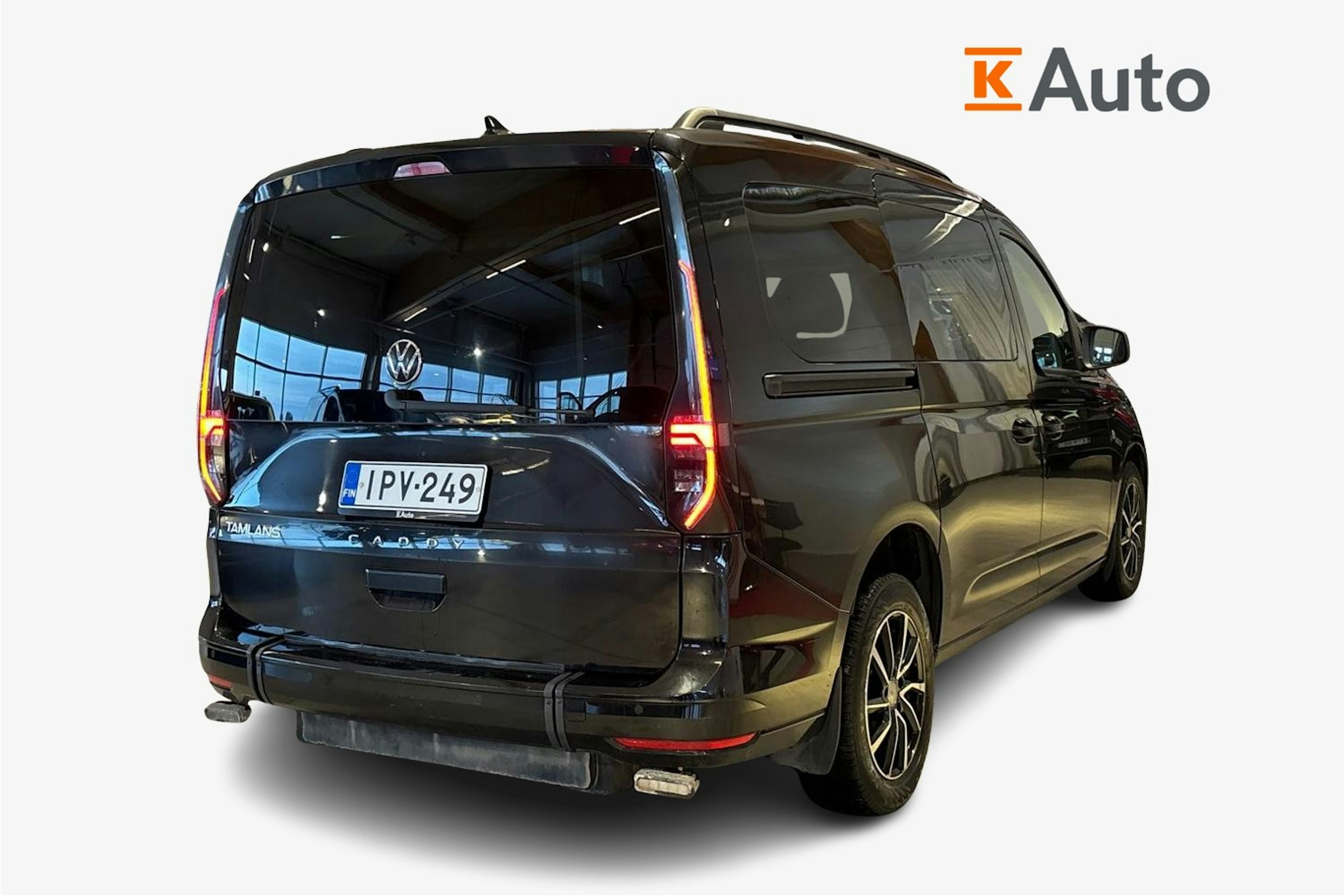 Musta Volkswagen Caddy Maxi 2022 kuva 3.