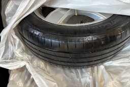 Musta Volkswagen Caddy Maxi 2022 kuva 15.