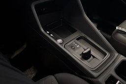 Musta Volkswagen Caddy Maxi 2022 kuva 22.