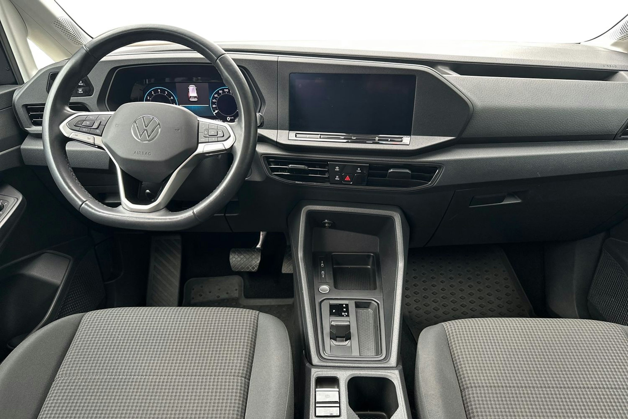 musta Volkswagen Caddy Maxi 2022 kuva 9.