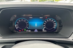 musta Volkswagen Caddy Maxi 2022 kuva 14.