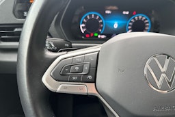 musta Volkswagen Caddy Maxi 2022 kuva 16.