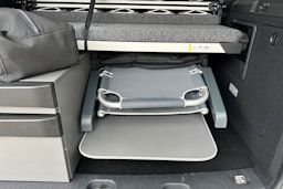 musta Volkswagen Caddy Maxi 2022 kuva 22.