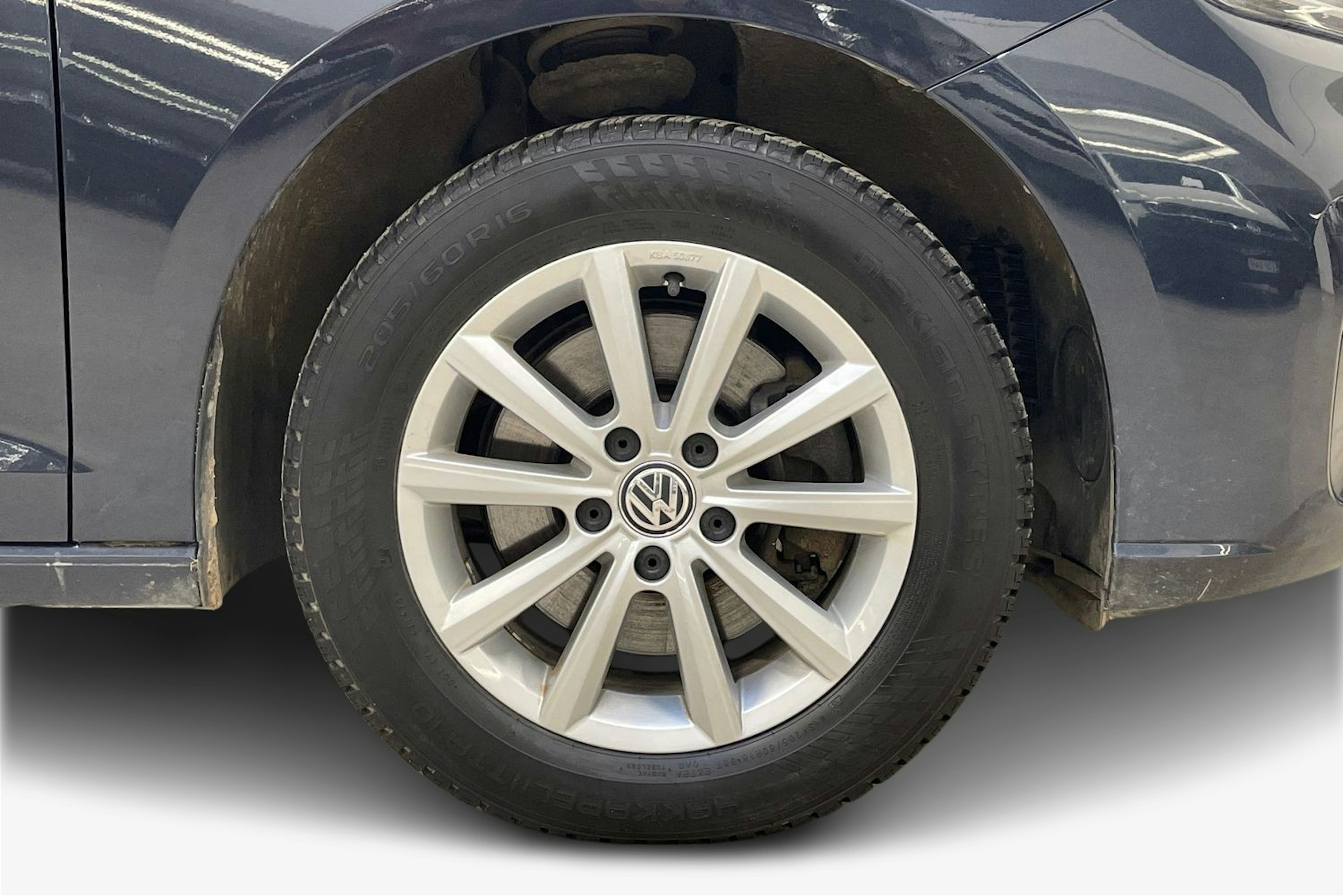 sininen Volkswagen Caddy Maxi 2022 kuva 9.