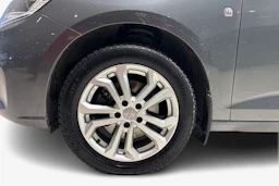 Valkoinen Volkswagen Caddy Maxi 2022 kuva 9.