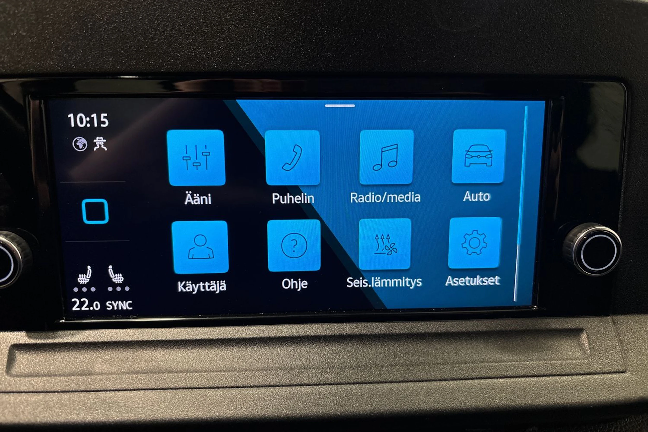 Valkoinen Volkswagen Caddy Maxi 2022 kuva 12.