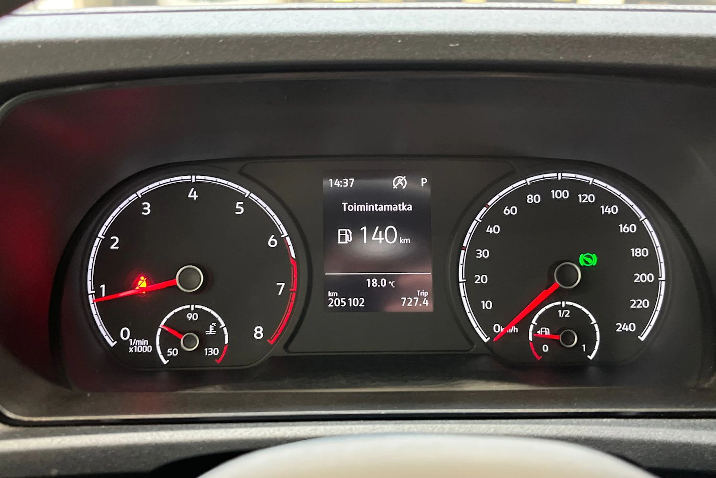 valkoinen Volkswagen Caddy Maxi 2022 kuva 15.