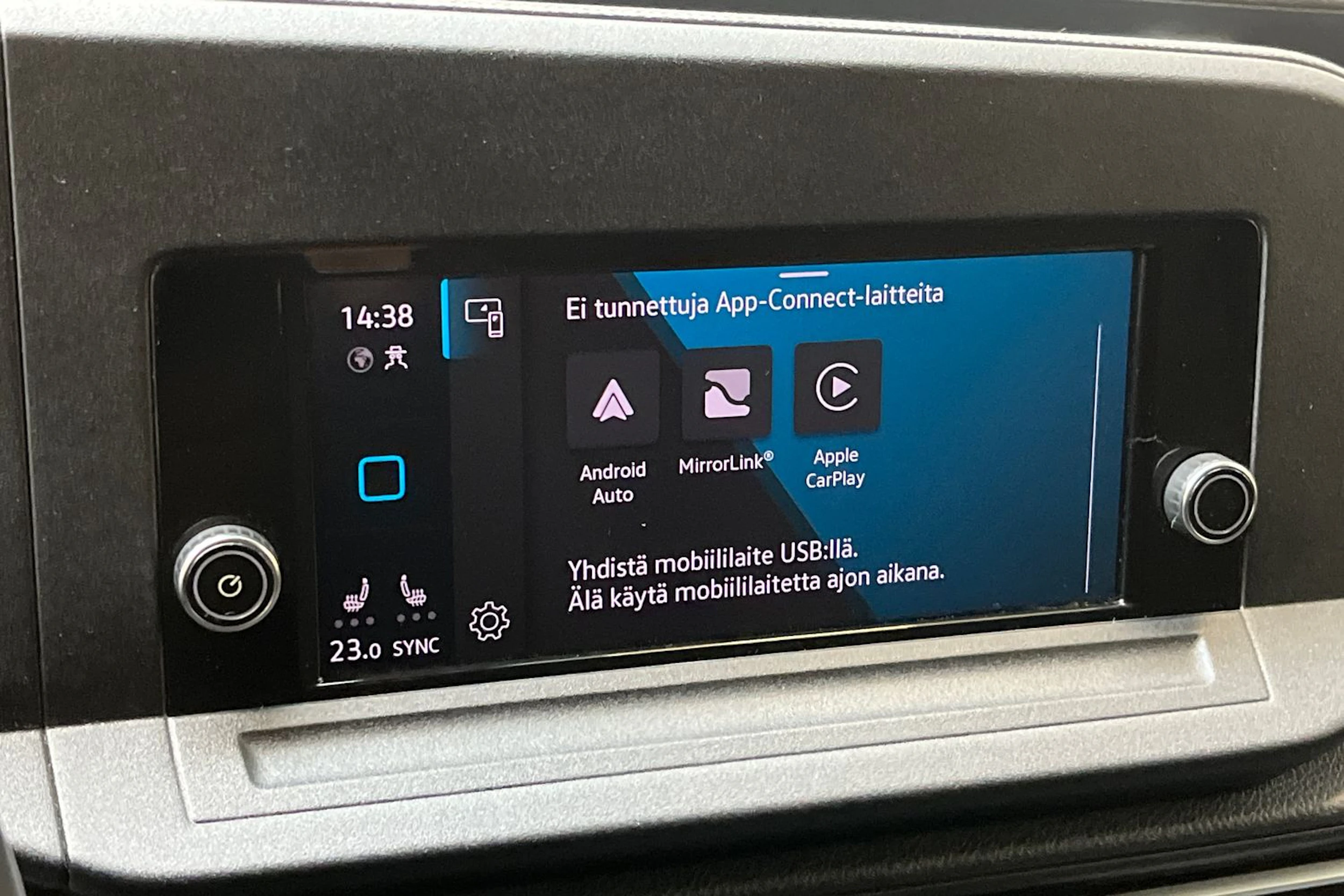 valkoinen Volkswagen Caddy Maxi 2022 kuva 18.