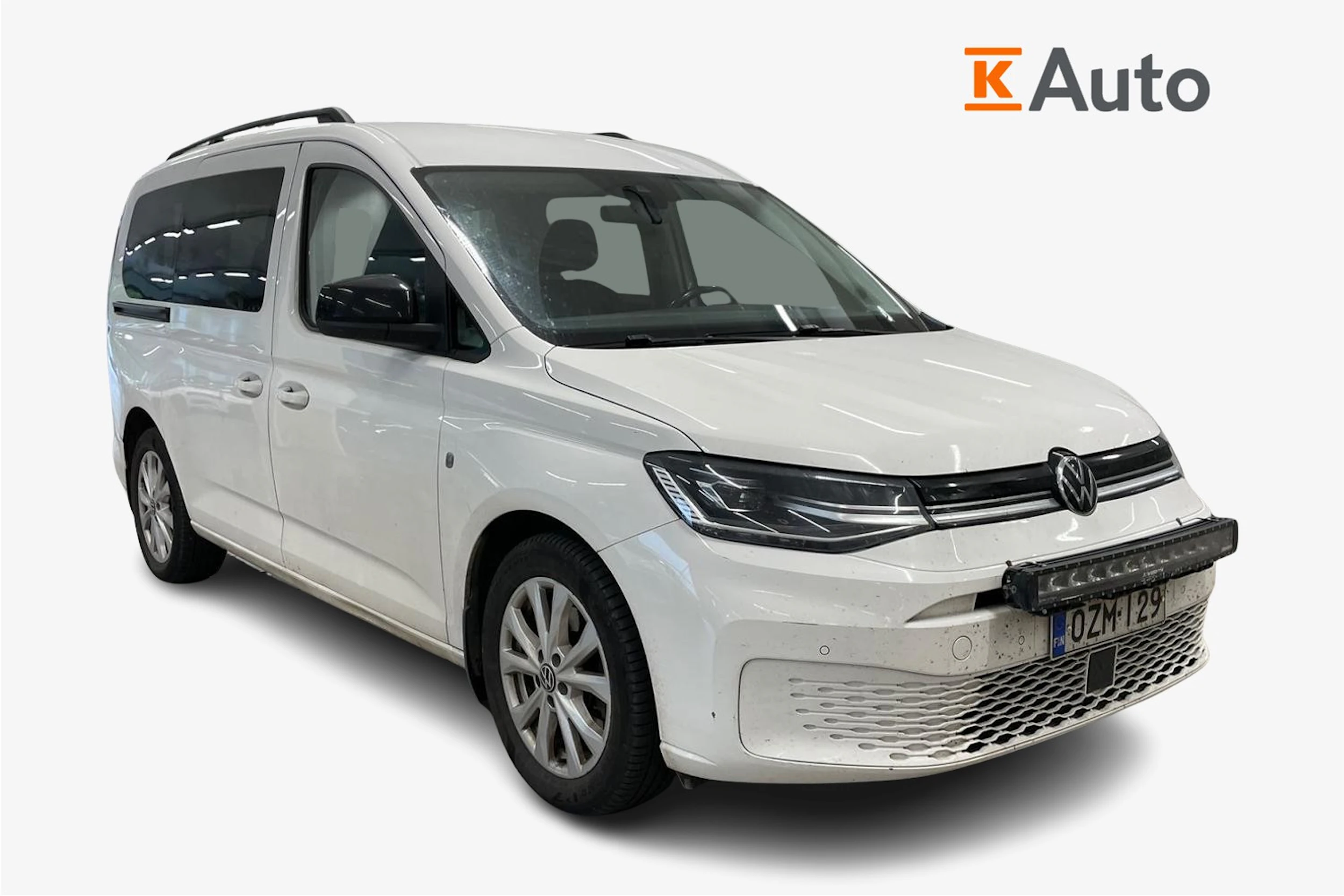 valkoinen Volkswagen Caddy Maxi 2022 kuva 1.