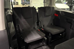 valkoinen Volkswagen Caddy Maxi 2022 kuva 16.