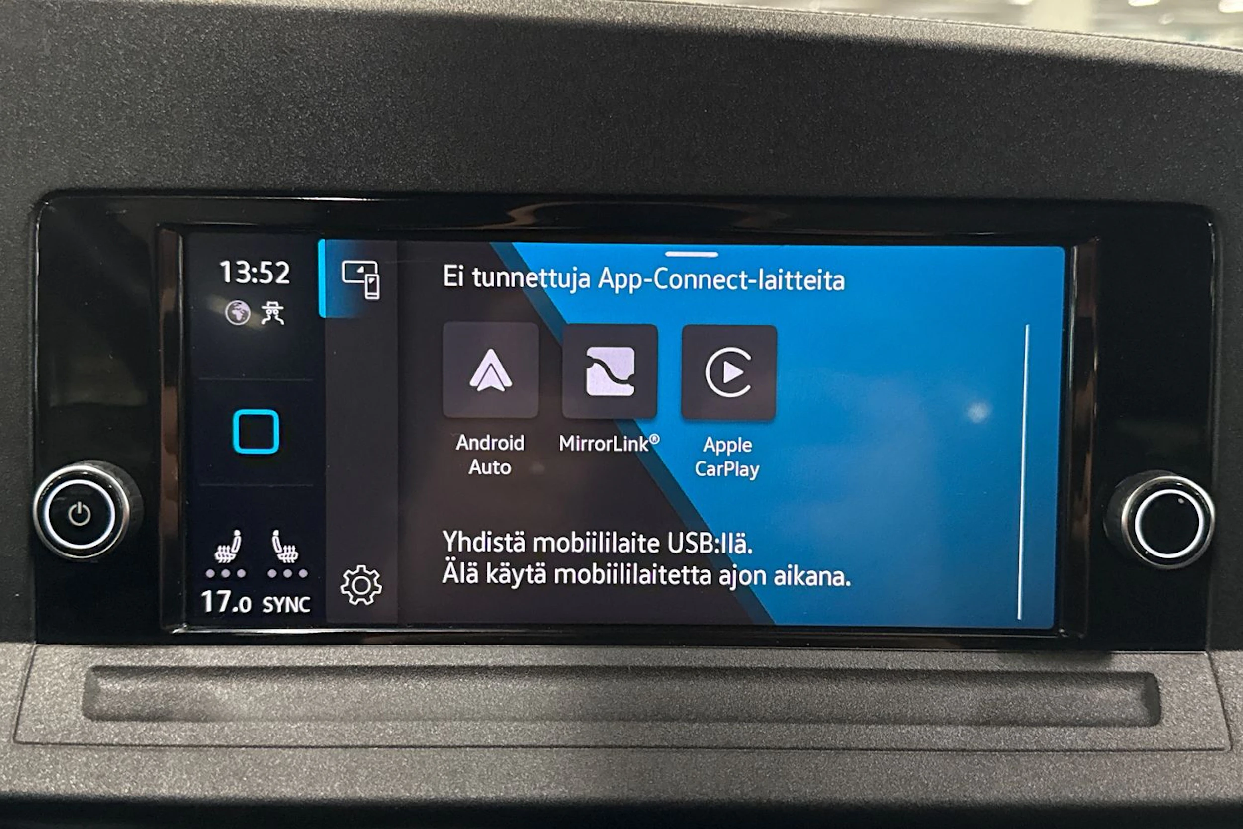 valkoinen Volkswagen Caddy Maxi 2022 kuva 29.