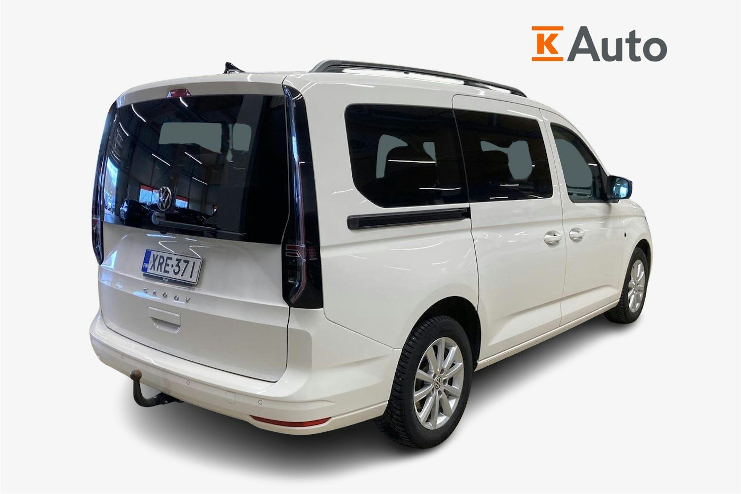 valkoinen Volkswagen Caddy Maxi 2022 kuva 2.