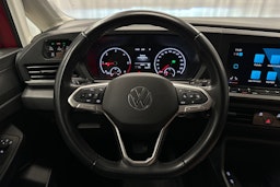 punainen Volkswagen Caddy Maxi 2023 kuva 15.