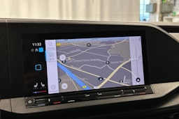 punainen Volkswagen Caddy Maxi 2023 kuva 20.
