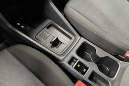 harmaa Volkswagen Caddy Maxi 2023 kuva 27.