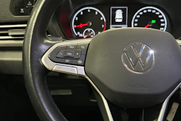 harmaa Volkswagen Caddy Maxi 2023 kuva 11.