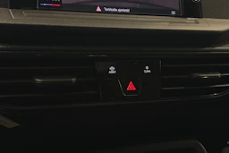 valkoinen Volkswagen Caddy Maxi 2024 kuva 23.