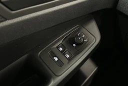 valkoinen Volkswagen Caddy Maxi 2023 kuva 15.