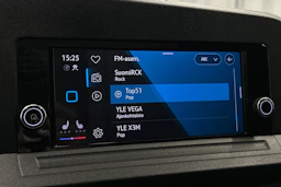 valkoinen Volkswagen Caddy Maxi 2023 kuva 19.