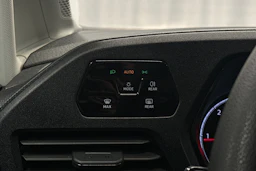 valkoinen Volkswagen Caddy Maxi 2023 kuva 15.