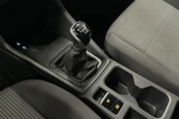 valkoinen Volkswagen Caddy Maxi 2023 kuva 22.