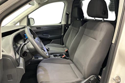 valkoinen Volkswagen Caddy Maxi 2023 kuva 8.