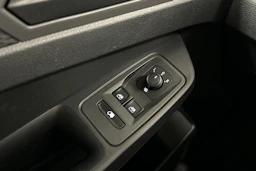 valkoinen Volkswagen Caddy Maxi 2023 kuva 15.