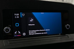 valkoinen Volkswagen Caddy Maxi 2023 kuva 18.