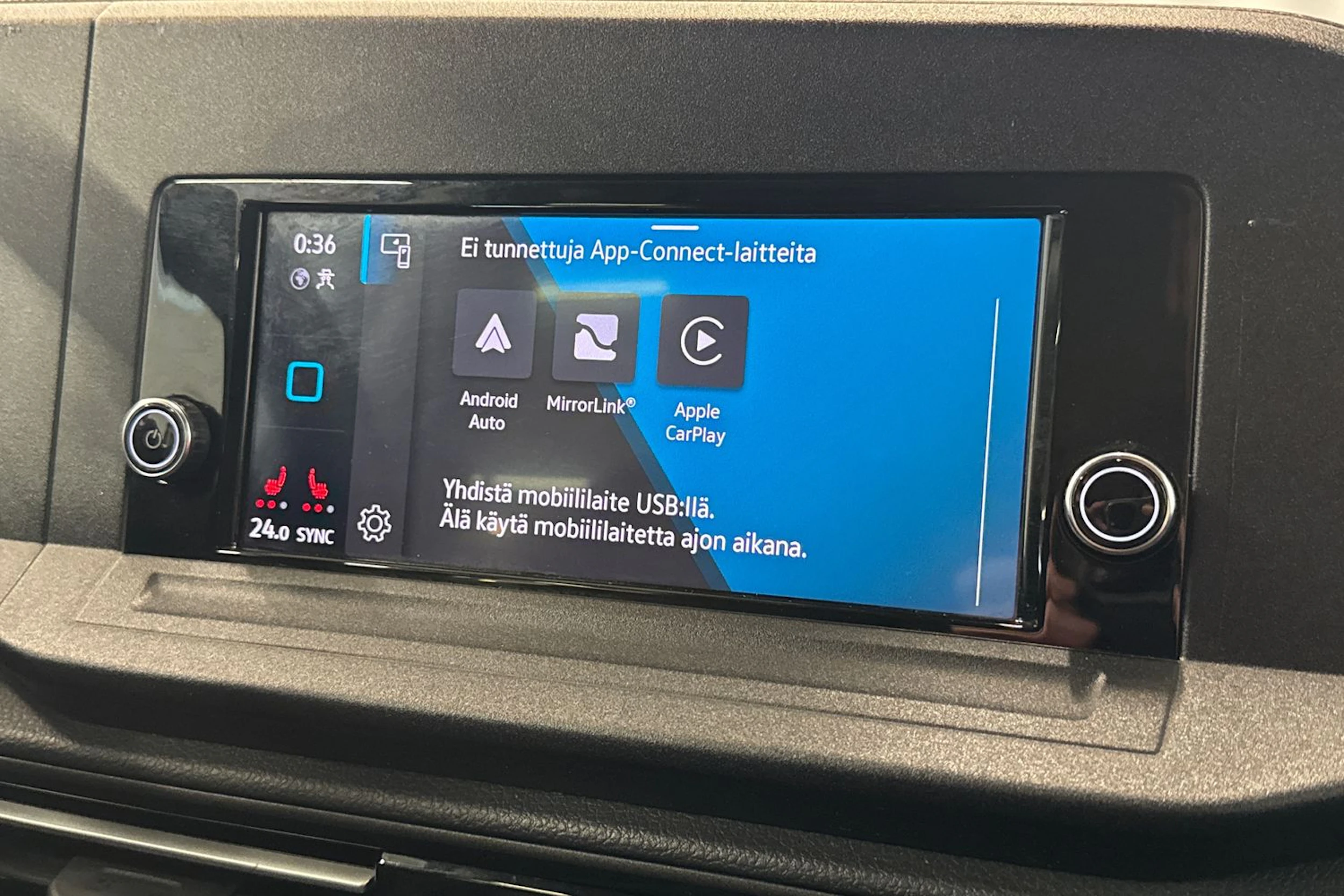 valkoinen Volkswagen Caddy Maxi 2023 kuva 21.