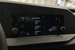 valkoinen Volkswagen Caddy Maxi 2023 kuva 20.