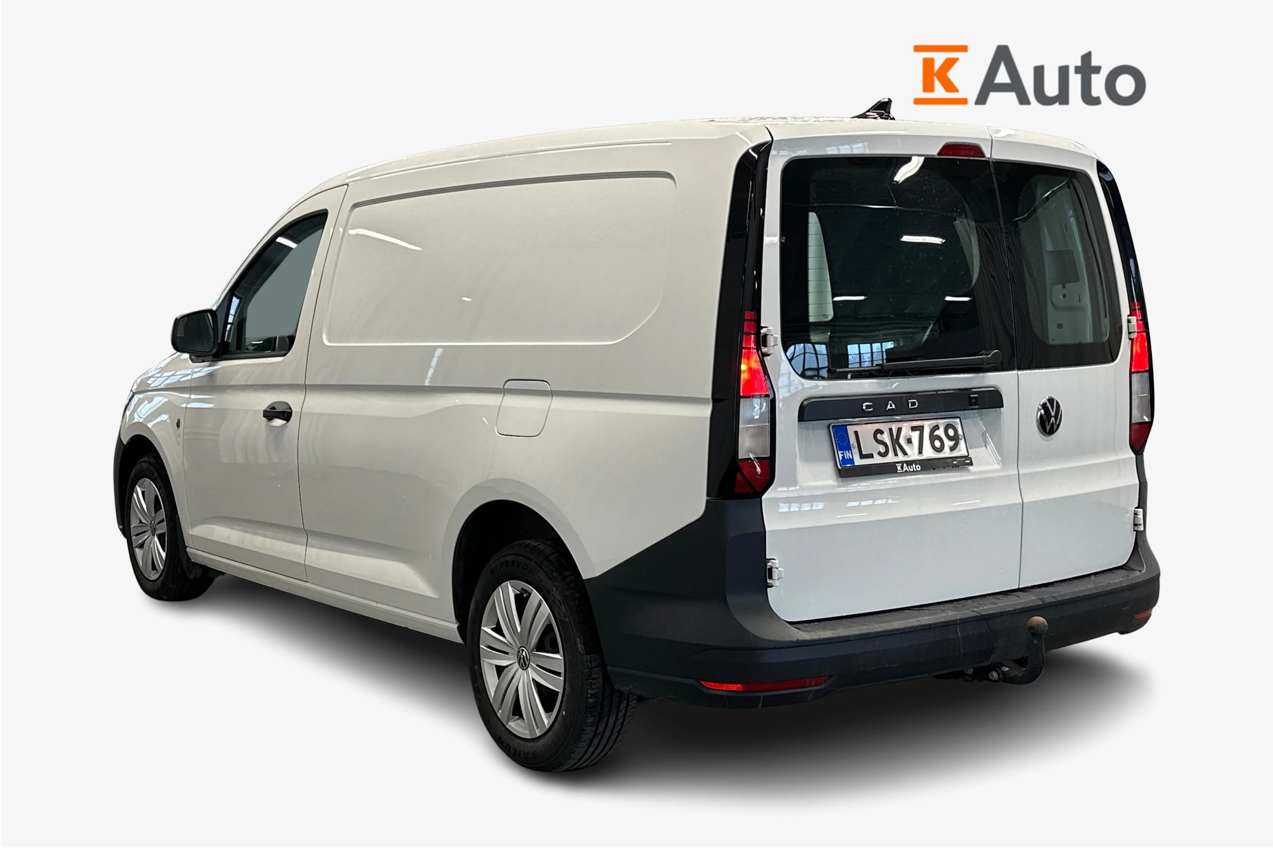 valkoinen Volkswagen Caddy Maxi 2023 kuva 2.