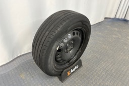 valkoinen Volkswagen Caddy Maxi 2023 kuva 13.