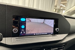 valkoinen Volkswagen Caddy Maxi 2023 kuva 18.