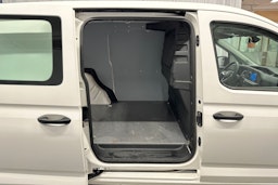valkoinen Volkswagen Caddy Maxi 2023 kuva 23.