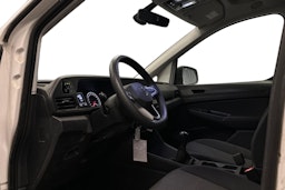 valkoinen Volkswagen Caddy Maxi 2023 kuva 3.