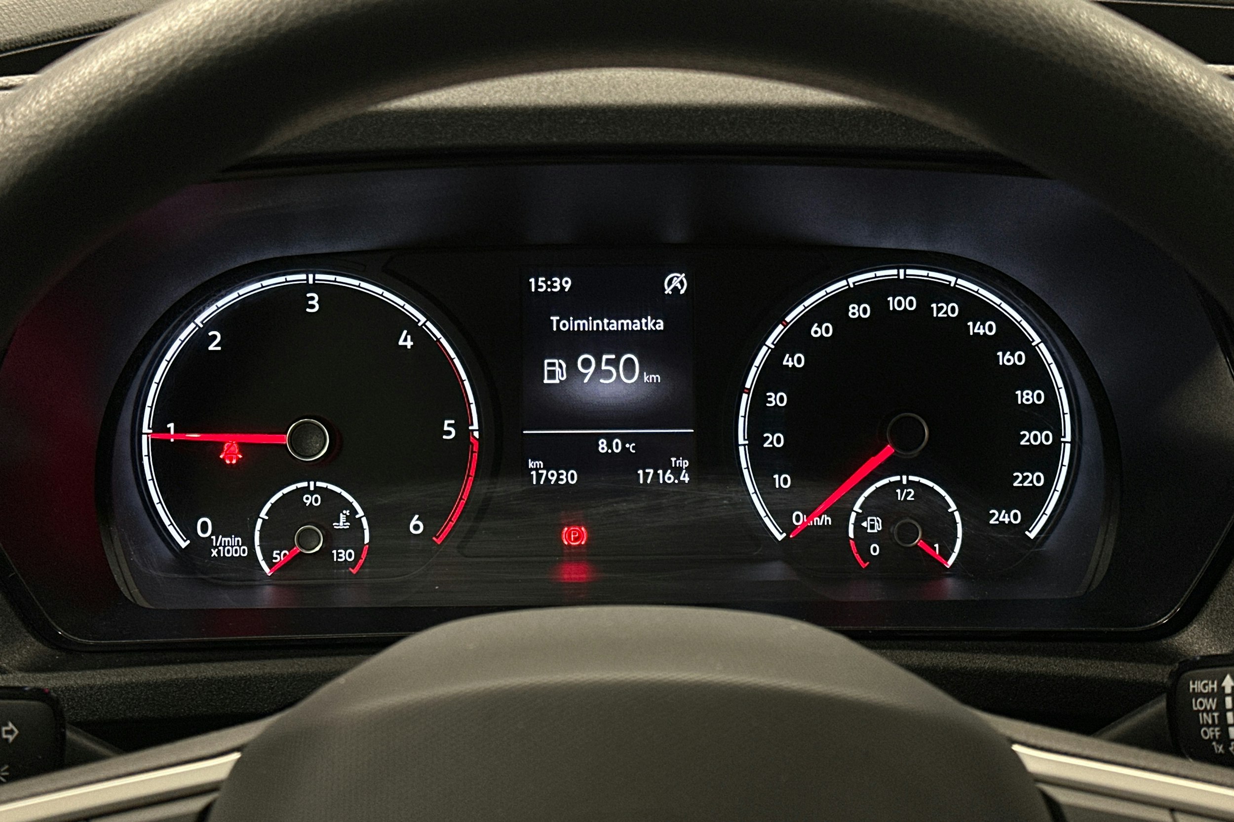 valkoinen Volkswagen Caddy Maxi 2023 kuva 16.