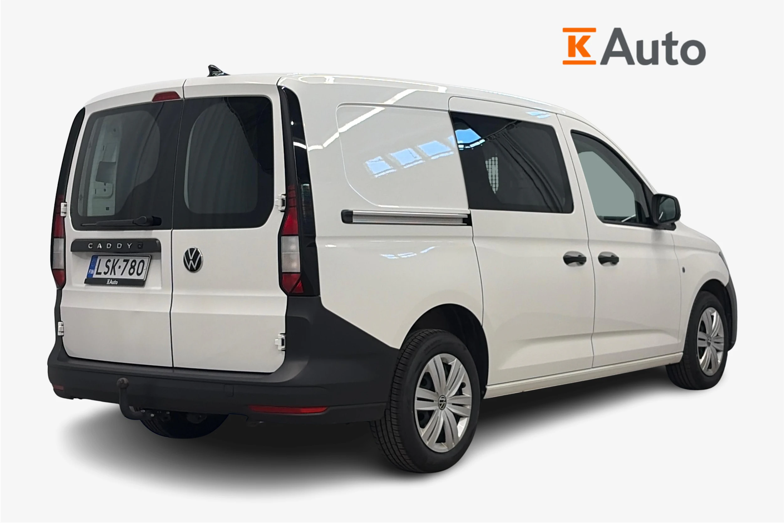 valkoinen Volkswagen Caddy Maxi 2023 kuva 2.