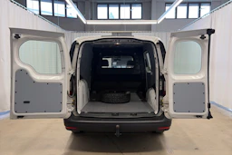 valkoinen Volkswagen Caddy Maxi 2023 kuva 11.