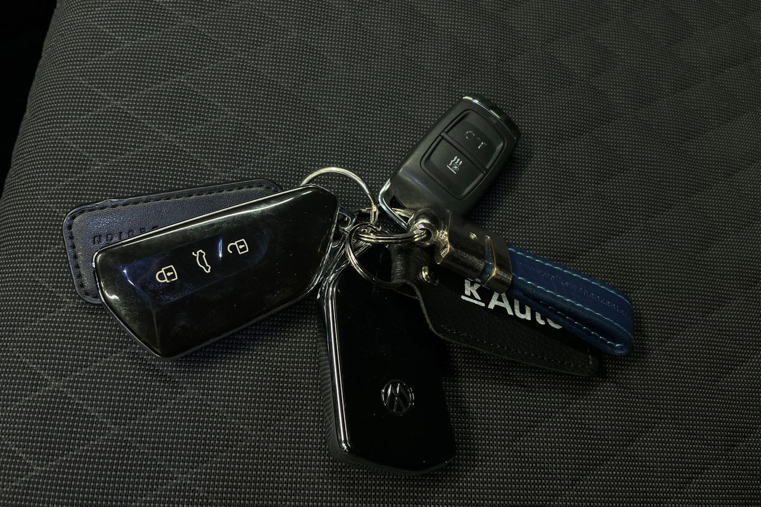 valkoinen Volkswagen Caddy Maxi 2024 kuva 23.