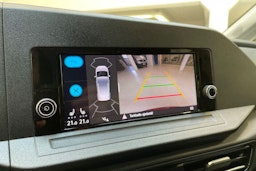 punainen Volkswagen Caddy Maxi 2023 kuva 27.
