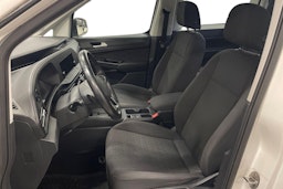 Valkoinen Volkswagen Caddy Maxi 2023 kuva 3.