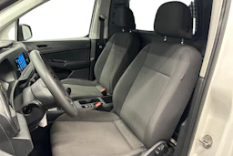 valkoinen Volkswagen Caddy Maxi 2023 kuva 8.