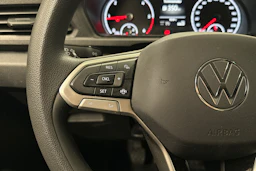 valkoinen Volkswagen Caddy Maxi 2023 kuva 11.