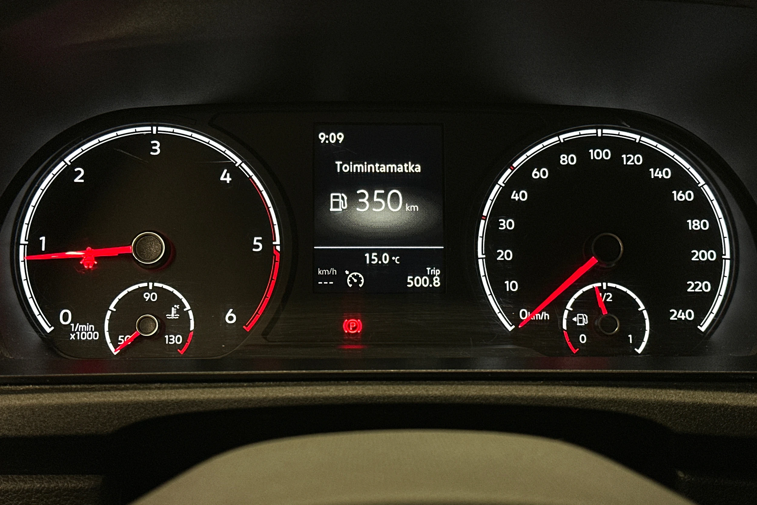 valkoinen Volkswagen Caddy Maxi 2023 kuva 13.