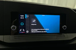 valkoinen Volkswagen Caddy Maxi 2023 kuva 17.